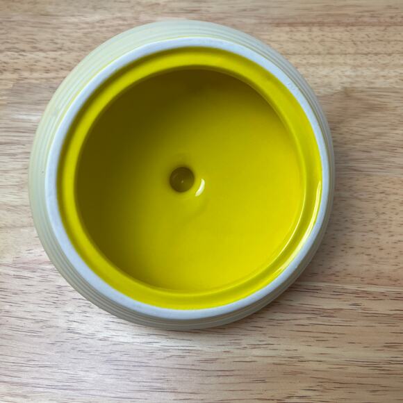 Peanuts Snoopy Easter Ceramic Canister with Lid - NWT - Picture 2 of 7